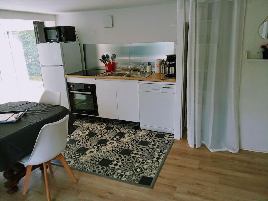 Charmant Loft Avec Jardin Pres Du Centre Ville Amboise Eksteriør bilde